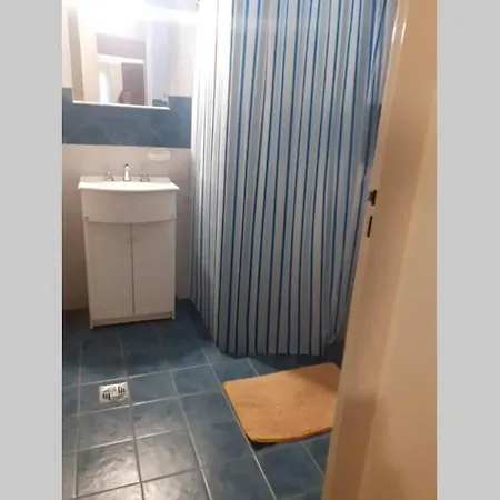 Apartamento Amplio departamento, la mejor ubicación en Mendoza Exterior foto